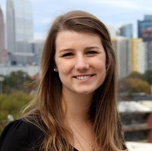 Meet your Posher, Steph